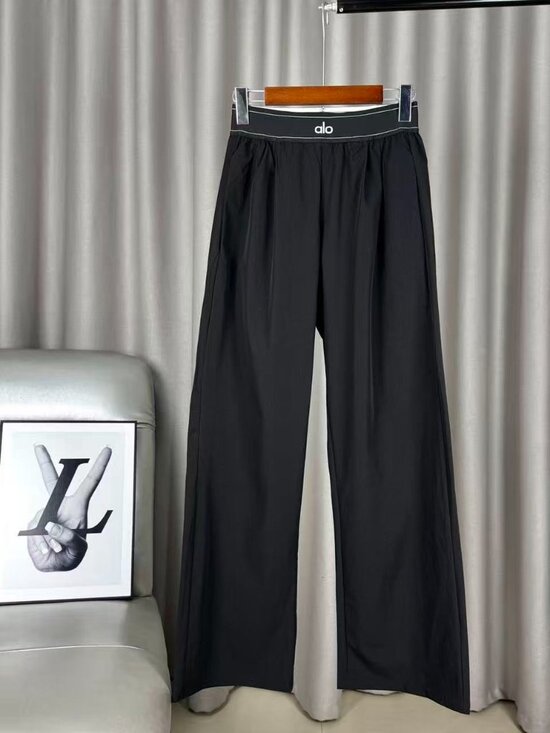 ALO Yoga Pants - ALO  yoga pants